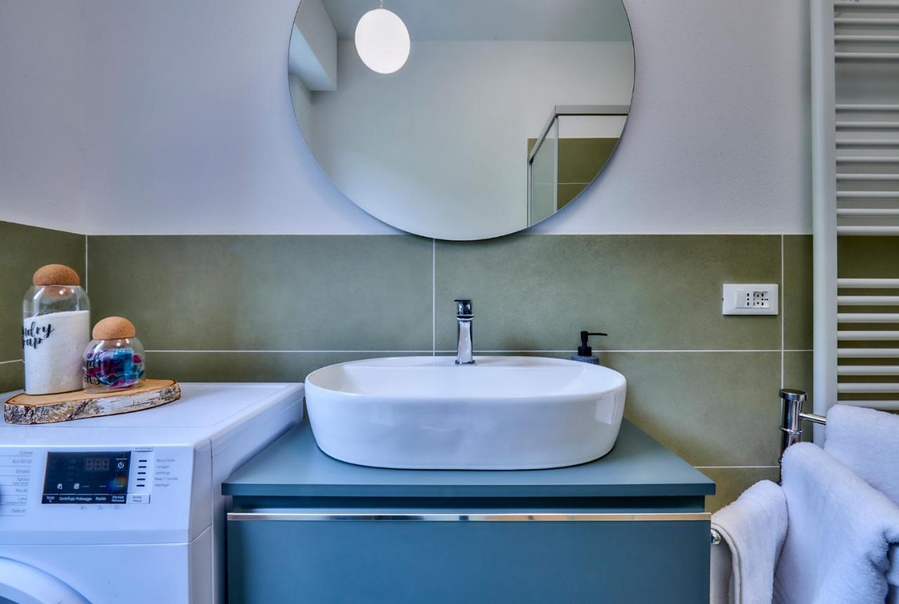 La Casa Di Lucia Apartment Лиерна Екстериор снимка